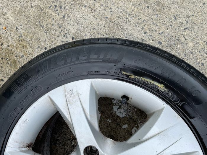 Hyundai i40 Alloy wheels R16