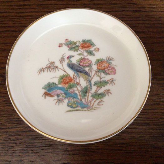 Wedgwood Kutani pattern 6 China trinket pieces