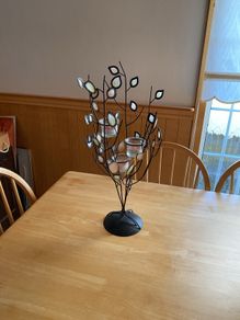 Candle holder - leaf design with three candle holders.