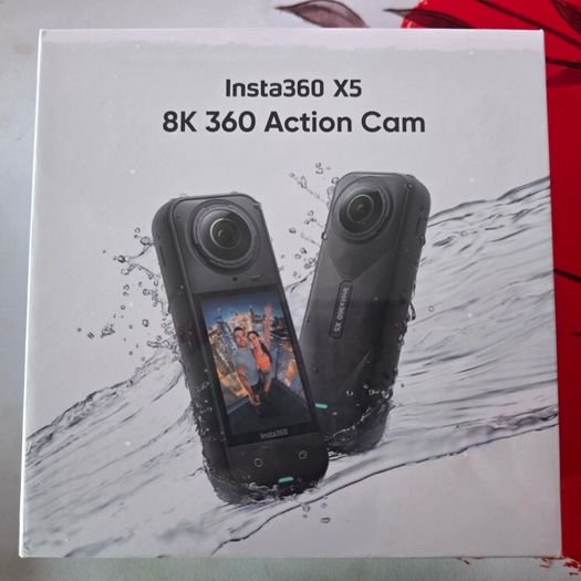 Insta360 X5