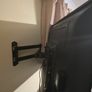 TV 32" + Wall Bracket Image 2