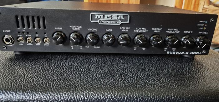 Mesa Boogie Subway D800+ Bass Amplifier