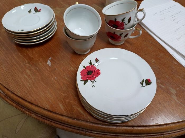 Ironstone Washington pottery hanley England, 5 tea cups and saucers