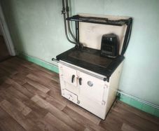 Rayburn Oil Cooker