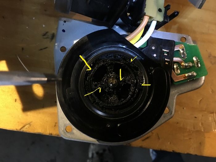 Hyundai Kia steering wheel column knock clunk noise repair fix Dublin Ireland