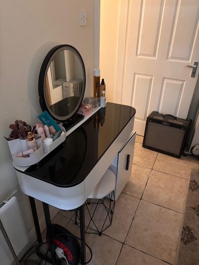 Vanity Table