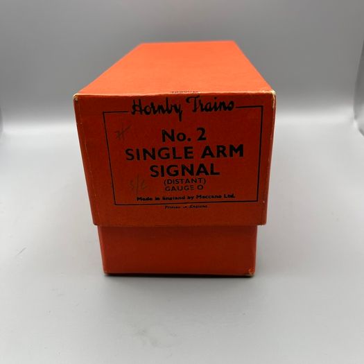 Hornby Trains O Gauge No 1 Tin Level Crossing + No 2 Single Arm Signal Boxed