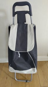 Shopping trolley (broken)
