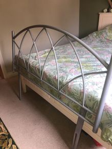 Headboard doublebed