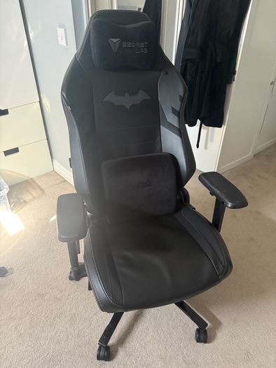 Secretlab TITAN Evo 2022 Batman Edition Gaming Chair - XL