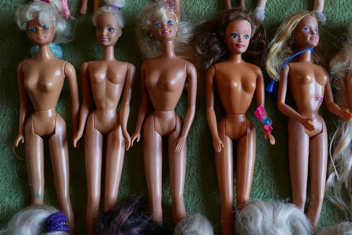 Vintage Barbie Collection, over 40 pieces (1966,1993,1994,1995,1999)
