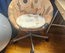 swivel chair