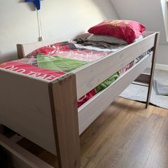 kids high sleeper bed x 2 with ladder