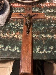 Crucifix large free postage