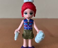 Lego Friends Mia, Animal Rescue Nurse