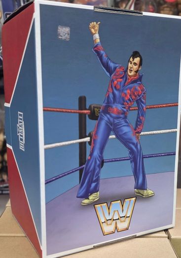 WWE Ultimate Warrior & Honky Tonk Man Ultimate Wrestling Figures