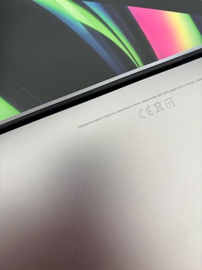 Macbook Pro 13 inch M1