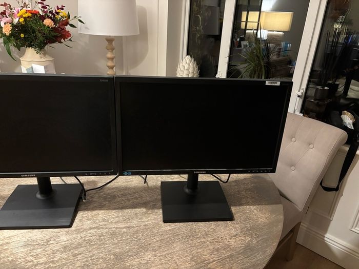 Samsung Monitors