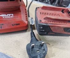 Hilti charger