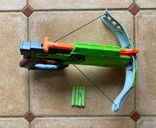Nerf Zombie Strike Crossfire Bow Blaster