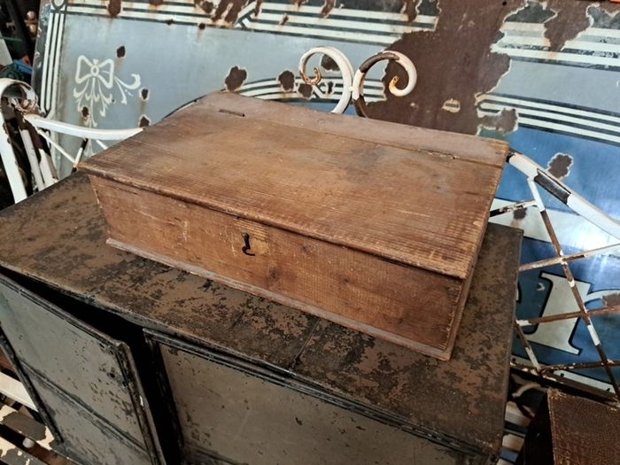 Vintage Teacher's Whiskey Box