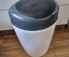 Tommy Tippee Nappy Bin