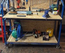 Workshop bench