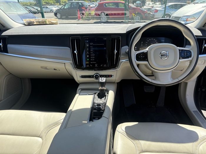 2017 Volvo S90 D4 Momentum Auto 2.0L Diesel NCT + Taxed