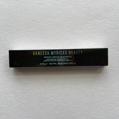 Danessa Myricks infinite chrome pencil in rose quartz
