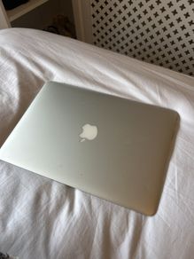 MacBook Air 13-inch