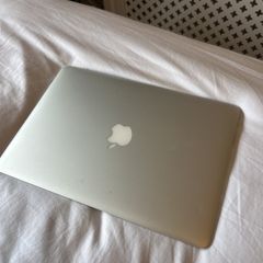 MacBook Air 13-inch