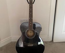 Acoustic guitar and amp set