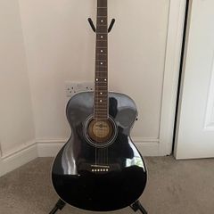 Acoustic guitar and amp set