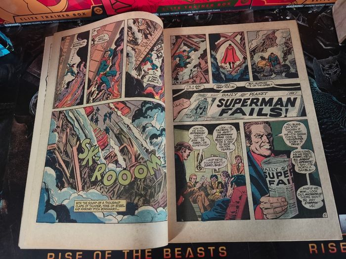 Superman ! Issue #240 ! Wonder Woman Appears ! Bronze Age Comic from 1971 ! by DC Comics !