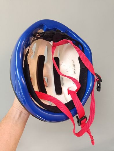 child's bicycle helmet Spiderman