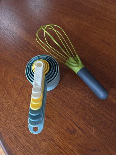 Joseph Joseph Set of Measuring Spoons ( see photos ) and Free Whisk