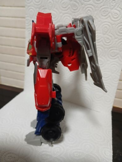 Transformer Beast Hunters Optimus Prime