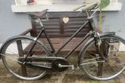 Beautiful Raleigh vintage high Nellie ladies bike