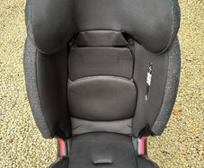 Maxi Cosi Titan Pro for sale