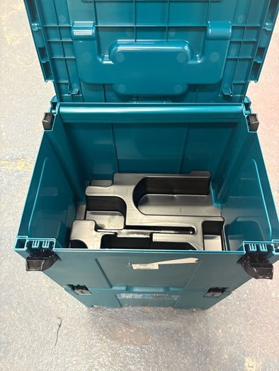 New Makita Makpac type4 x2