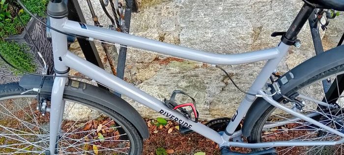 Decathlon Hybrid Bicycle
