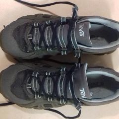 Teva Water Shoes size 4.5 (37)