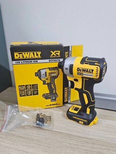 DeWalt DCD996 XRP 18V Combi Drill & DCF887 XR 18V Impact Driver