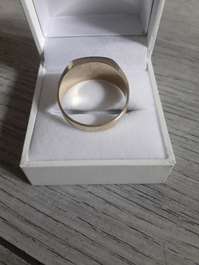 Mens 9k gold ring