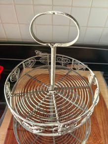 metal tiered stand