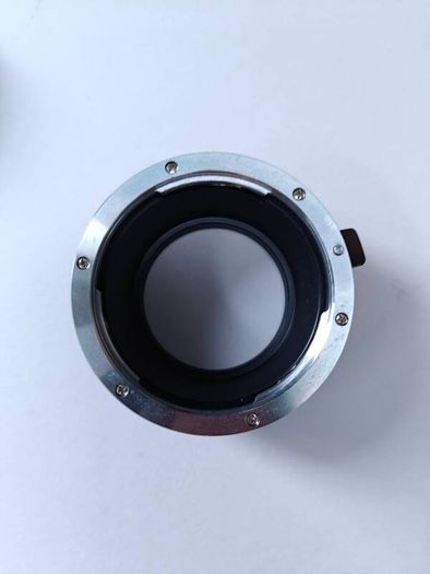 Urth Canon EF to Sony E Mount lens adapter