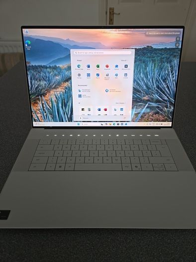 Dell XPS 16 Laptop