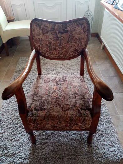 arm chair