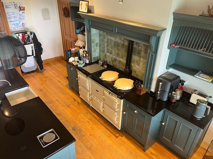 Bespoke Crownwood solid wood kitchen