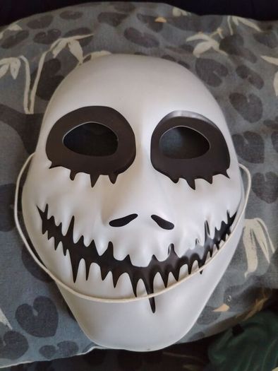 4 Halloween mask